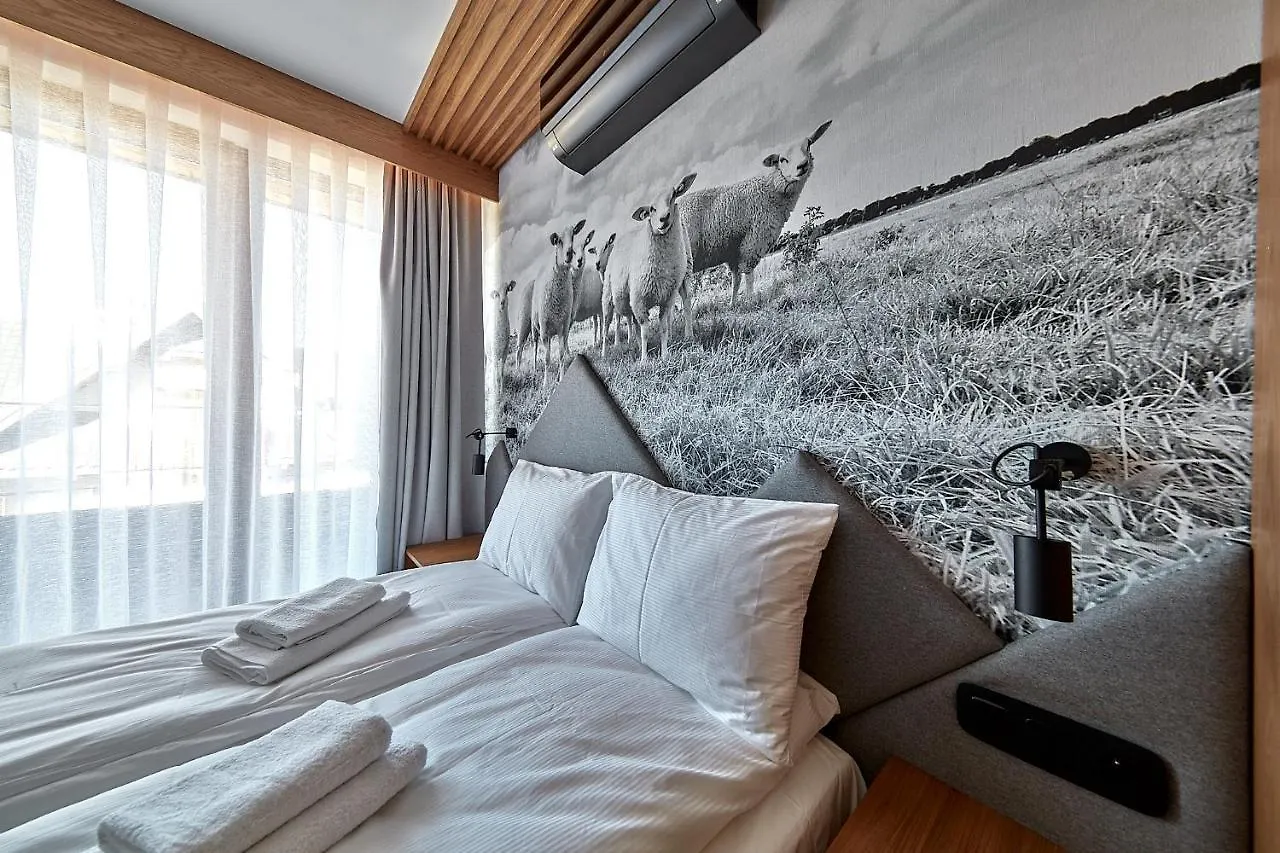 Tatra Square Apartments Zakopane 0*,  Poland